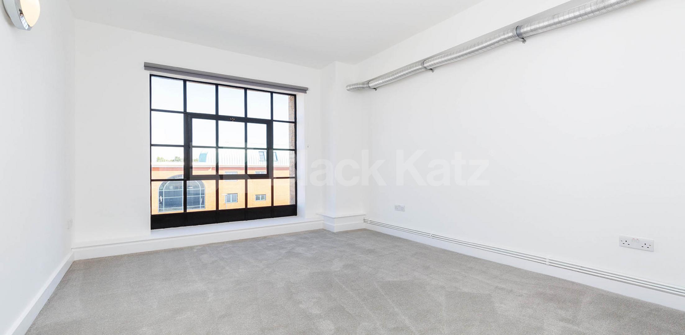			2 Bedroom, 1 bath, 1 reception Apartment			 SPRINGFIELD HOUSE LOFTS-TYSSEN STREET, DALSTON/HAGGERSTON